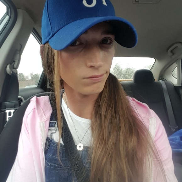 💕 Taylor 💕 - Picture 5 of 5